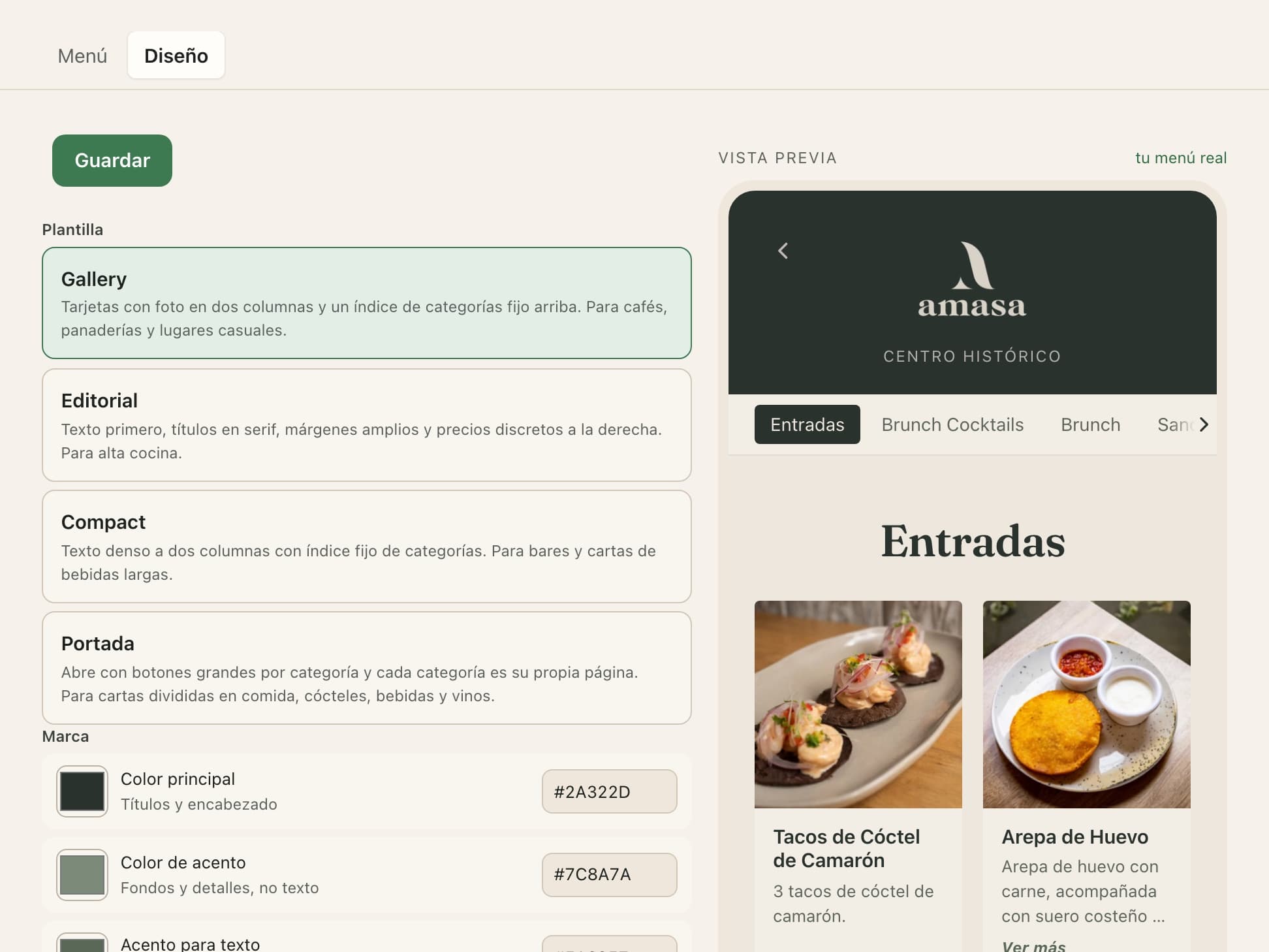 Pantalla de diseño con cuatro plantillas, los colores de la marca y la vista previa del menú